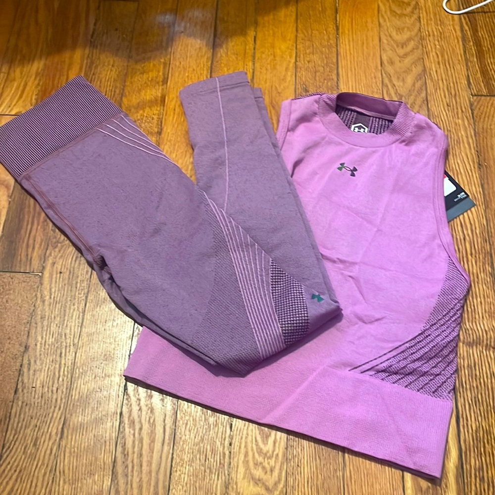 UNDER ARMOUR SET! Size XS - purple
